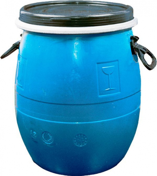 Бочка пластиковая 48 л с крышкой на металлическом обруче